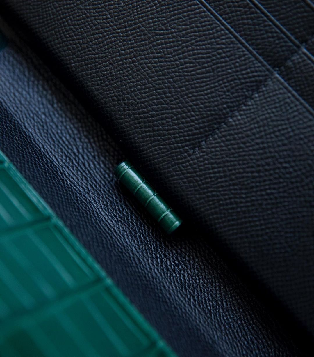 Passport zip wallet