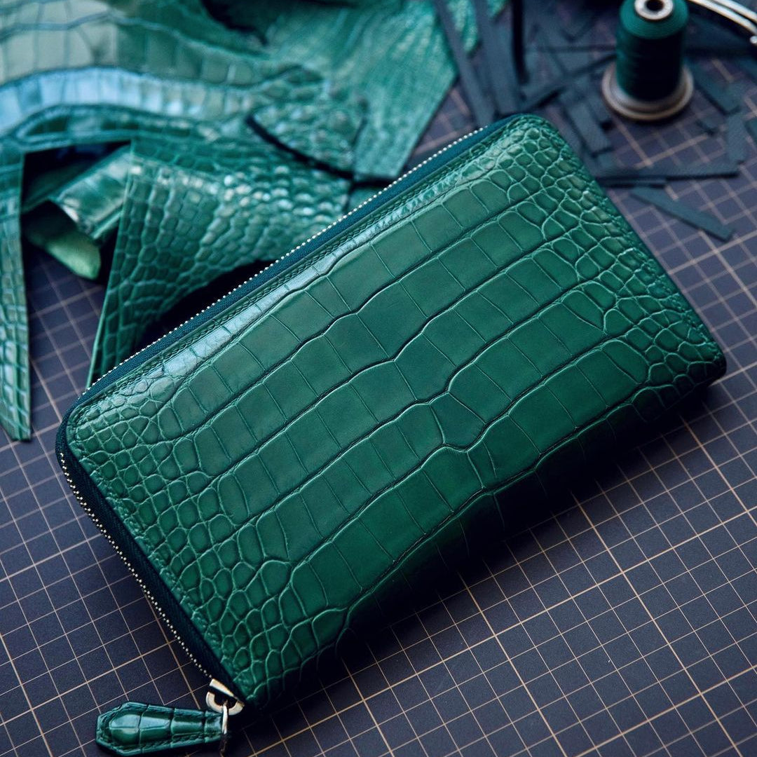 Passport zip wallet